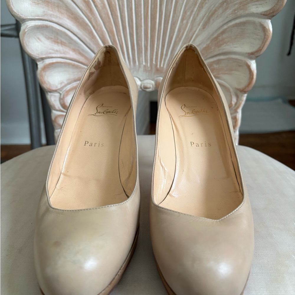 Christian Louboutin Beige Leather Round-Toe Pumps